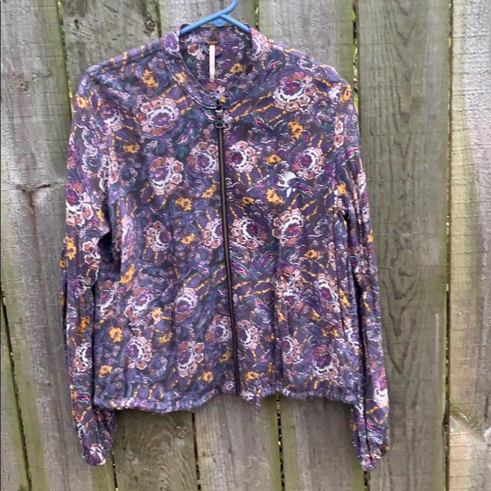 Free people bomber jacket. Lightweight.